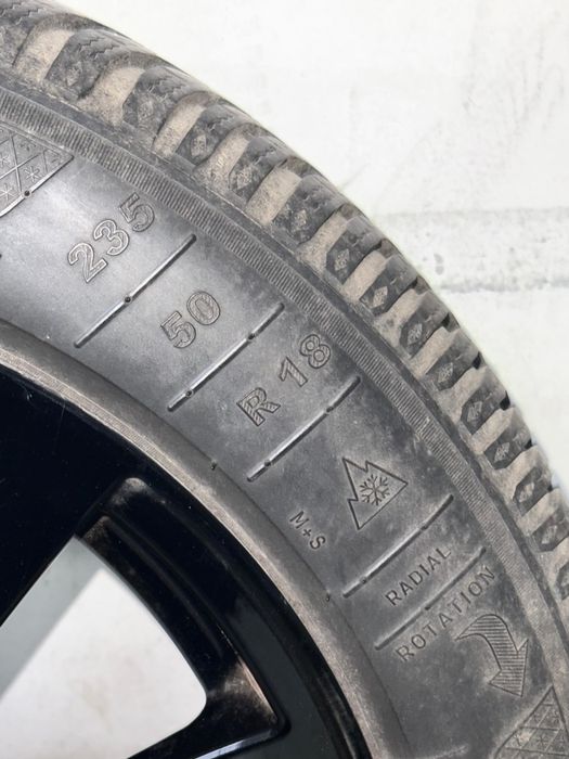 Jantes Audi 18 e quatro pneus novos