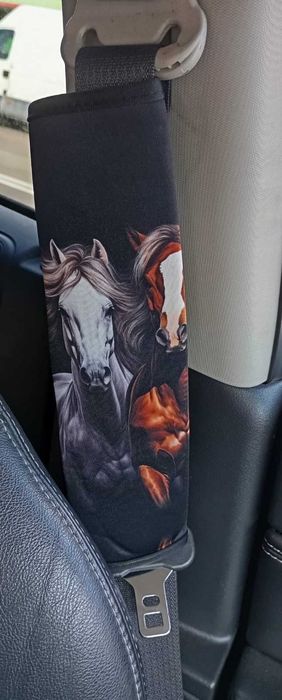 Захисна обкладинка (накладка)  на ремень безпеки автомобіля