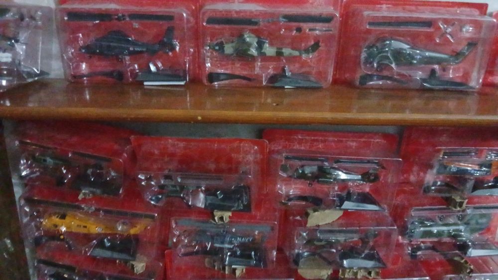 Colecao 48  Heitopeto guerra novos por   350 € preco saldo