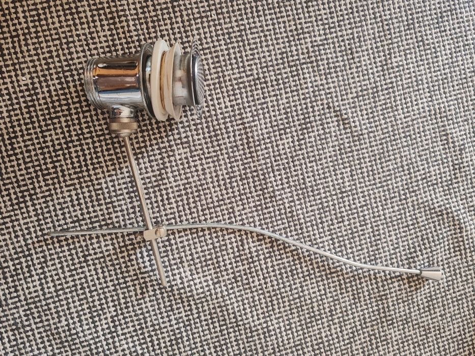 Válvulas automáticas para lavatório ou bidé