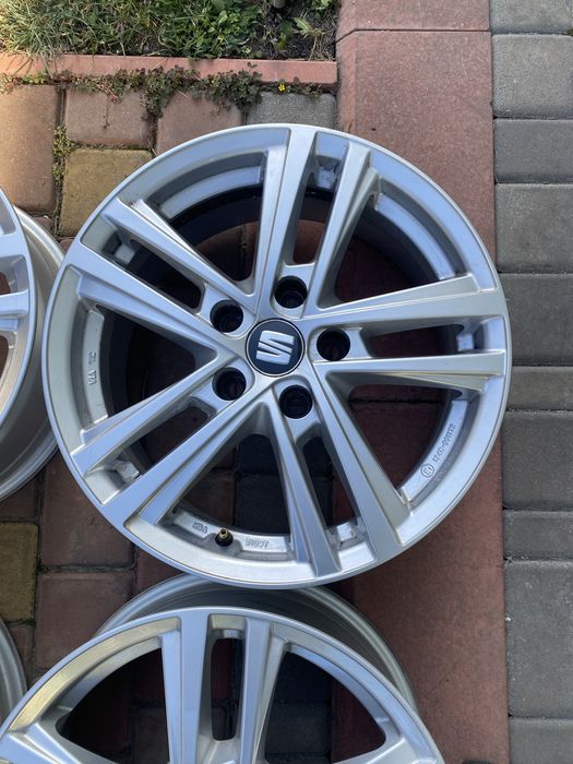 Диски R16 5-112 6.5J ET33 DIA57.1мм. VW AG