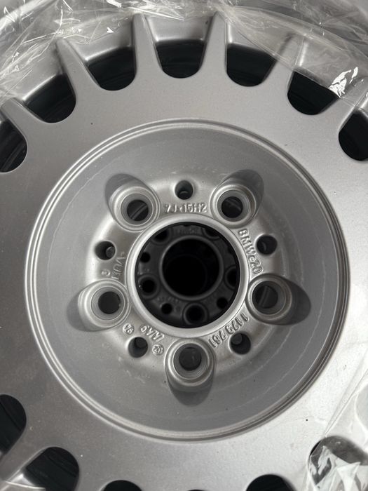 Felgi bmw e34 e32 e24 styling 2 style 2 - 7Jx15 et 20 nr 1.179.761