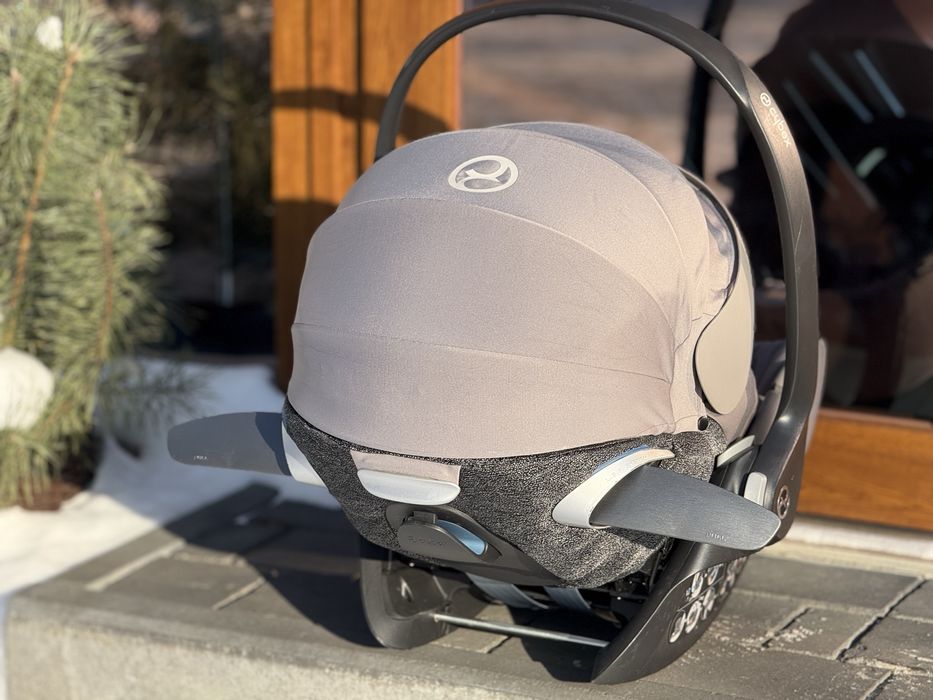 Автолюлька / автокрісло Cybex cloud Z i-Siz