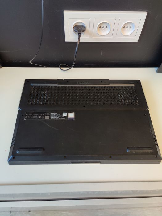 Ігровий ноутбук lenovo legion 5 /rtx 2060/ryzen 7/16 гб/SSD 512/15,6 full HD IPS 120 гц