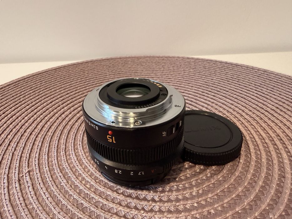 Obiektyw Panasonic Leica DG Summilux 15 mm 1.7 micro 4/3 mft