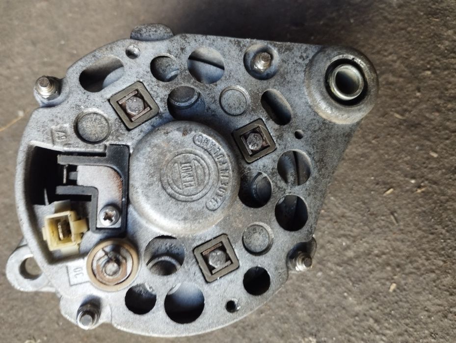 Alternator 14v do ciągnika