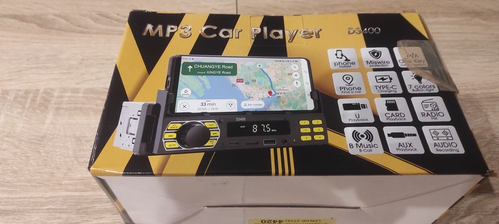 Radio z uchwytem na telefon