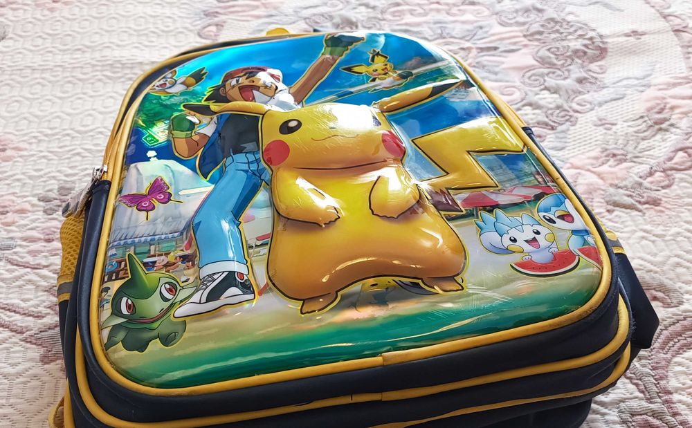 Mochila pokemon pikachu imagem 3d saliente