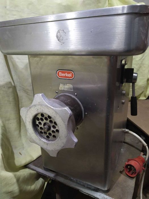 Енергоефективна м'ясорубка промислова Berkel 98 Германія економічна