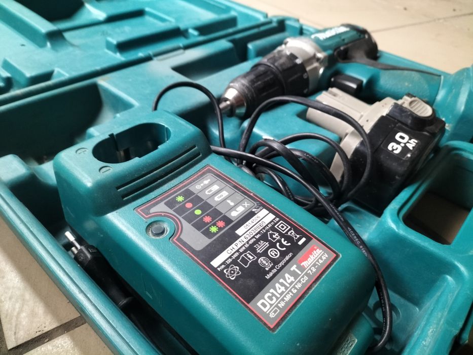 Ударний акумуляторний дрель-шуруповерт Makita