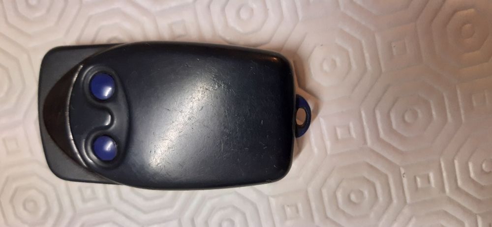 Comando para portão garagem446075766456330241