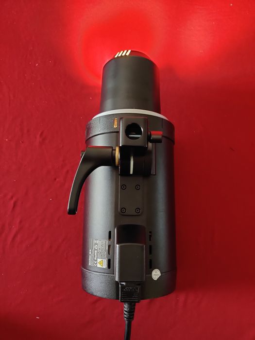 Flash Godox 600w iii