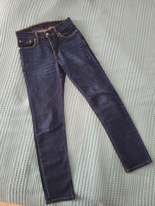 Levi's 511 Slim Fit W29 L32 granatowe jeansy męskie