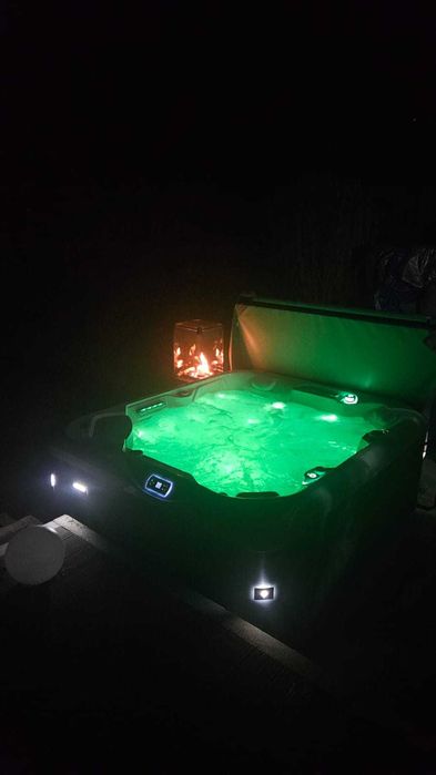 Aquasolus Aspen jacuzzi elektryczne 400V
