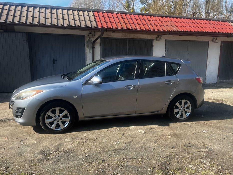 Mazda 3 II generacji rok prod. 2009 Benzyna przebieg: 187000 km