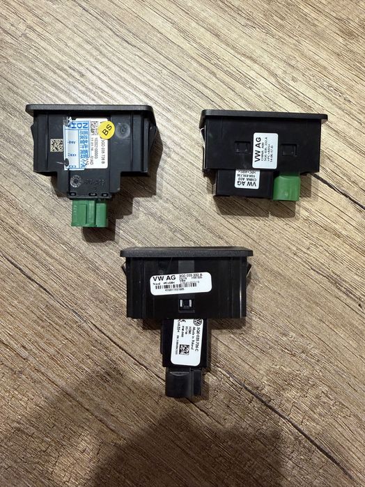 USB порт VW VAG 5Q0035726 3GD035726B 5G0035222 Golf Passat Tiguan