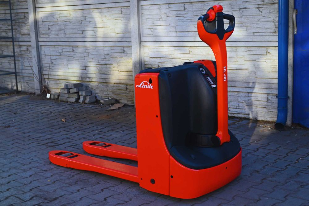 Paleciak elektryczny Linde T16 1600kg 2021 rok 230mth Li-ion FHP 478