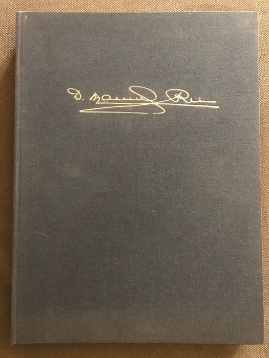 D. Manuel II (1889/1932) O Rei e o Homem / Família Real Álbum de Fotografias