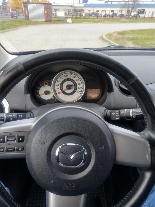 Samochód Mazda 2 1.4 MZ-CD Exclusive