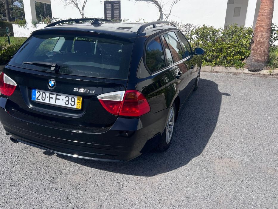 BMW  320d Turing