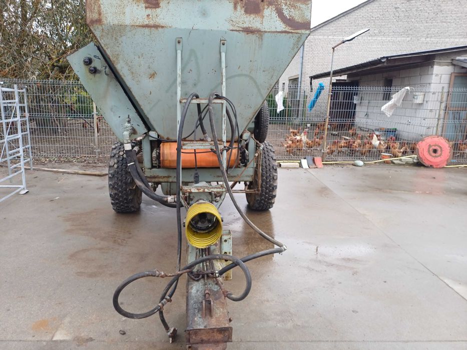 Rozsiewacz wapna Fortschritt