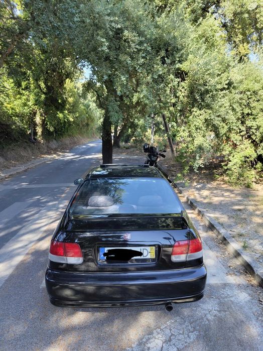 Honda Civic — fotografia 3