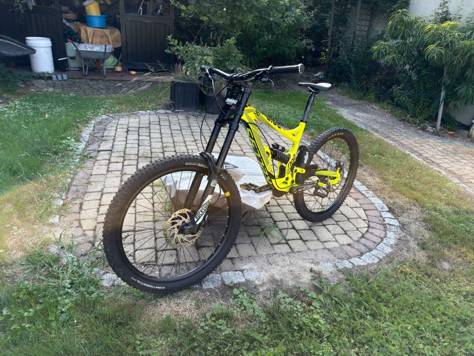 Rower Kellys Noid DH 90 2016 Downhill Freeride