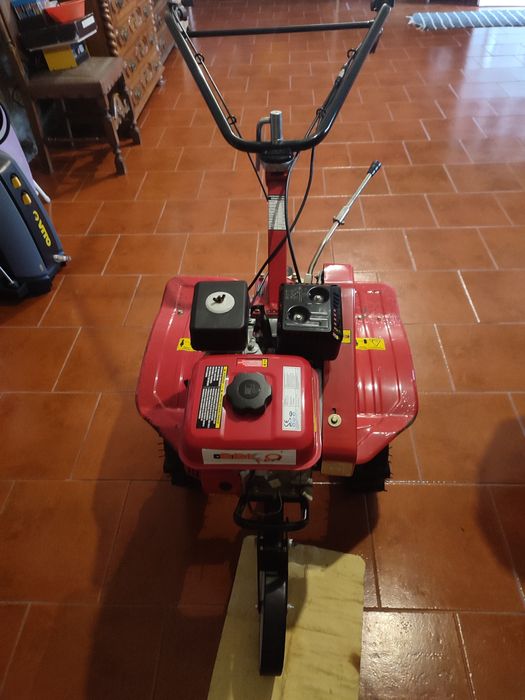 Motoenxada / cultivadora a gasolina