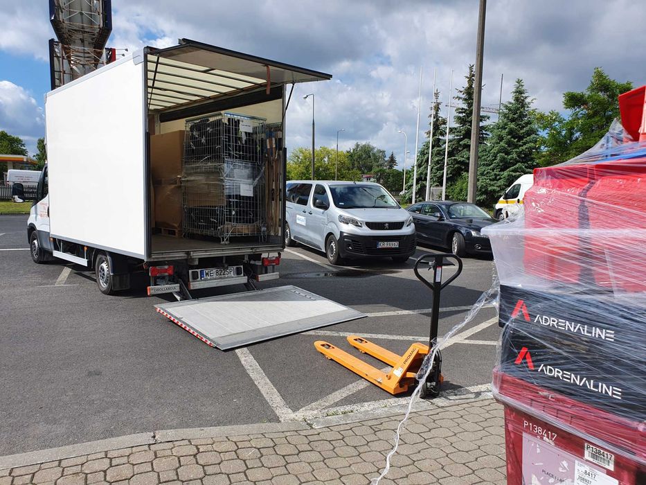 Przeprowadzki 24/7 Transport Bagażówka-Konkurencyjne Ceny samochody z