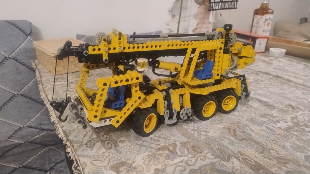 Lego technic 8460 Dźwig