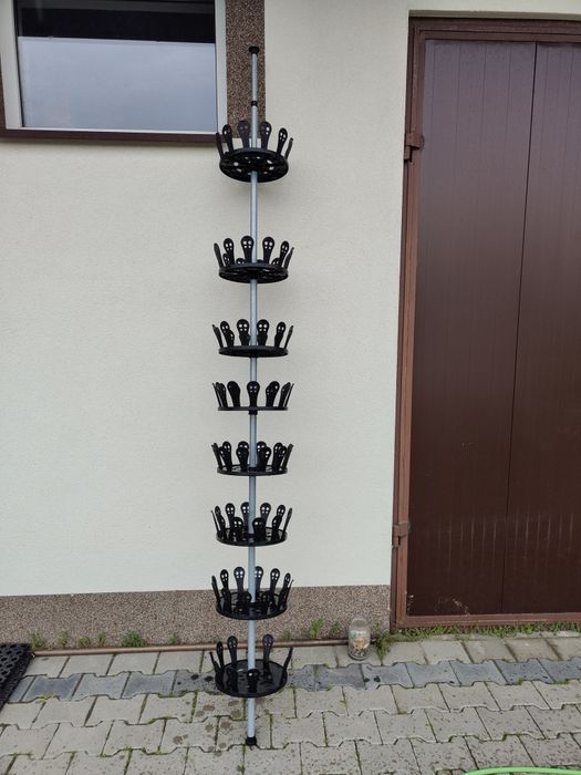 Stojak na buty teleskopowy