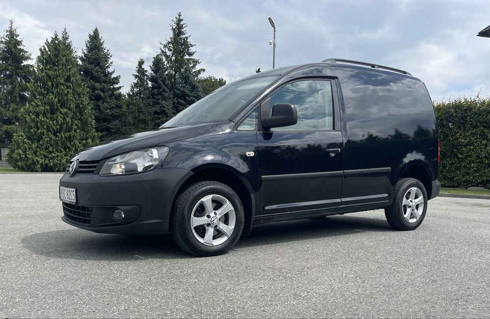 VW Caddy 2.0 TDI 140KM 4Motion -Webasto -Grzane Fotele