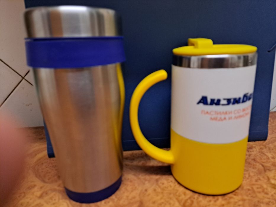 Продам термокружку