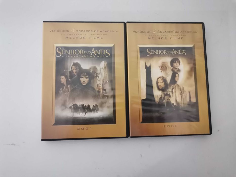 Vendo filmes em DVD 2