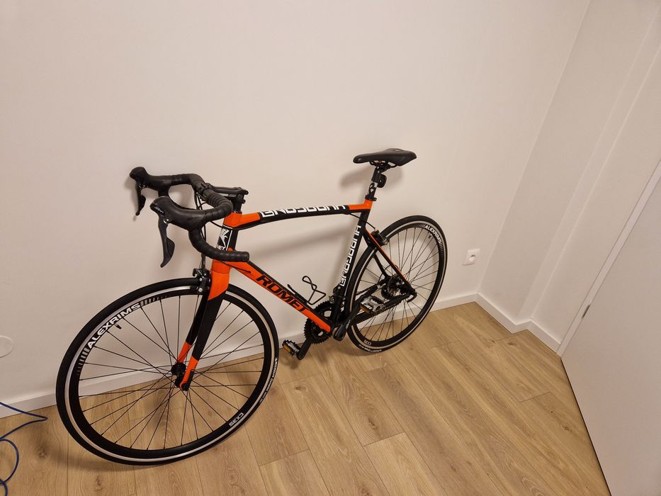 Romet Huragan 3 rower szosowy