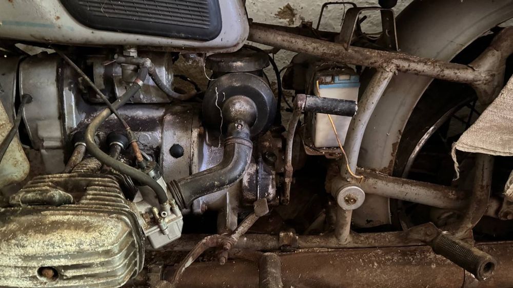 МТ, 11 .  1992 рік З документами