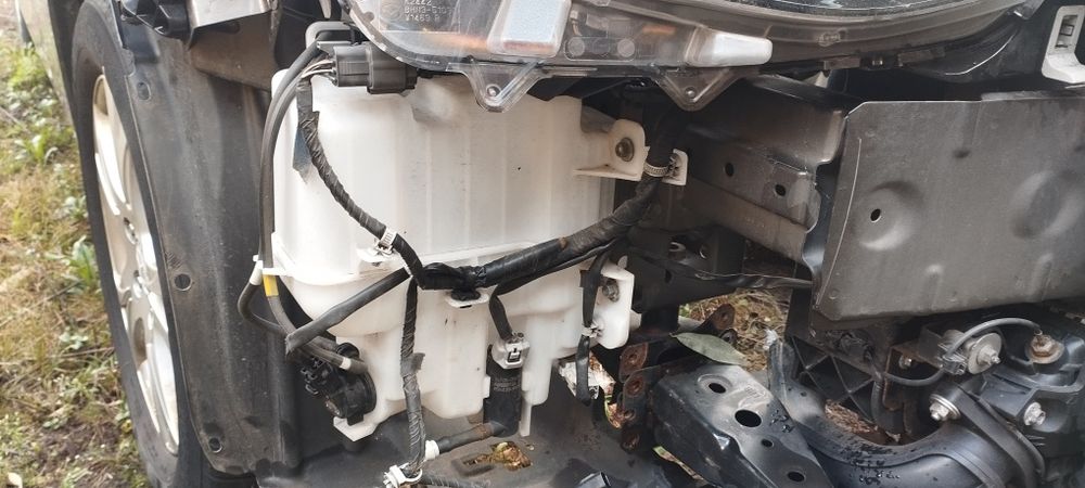 Zbiorniczek spryskiwaczy reflektorów Xenon Mazda 3 Bm Bn oryginał