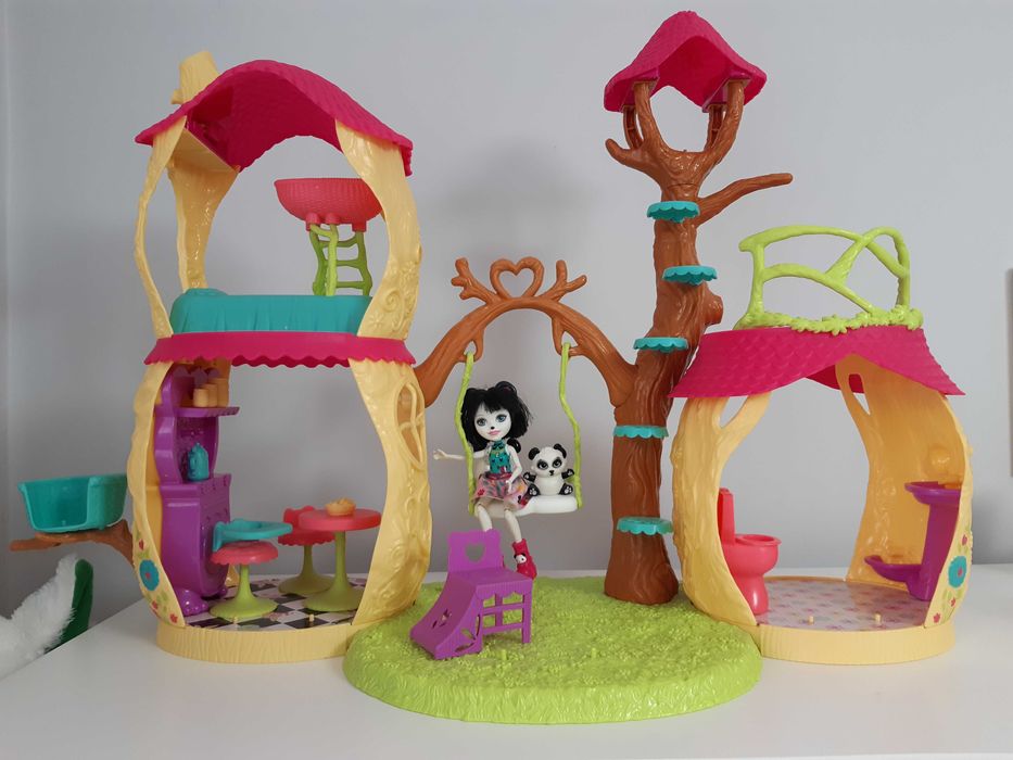 Enchantimals, Leśny domek, zestaw z figurkami