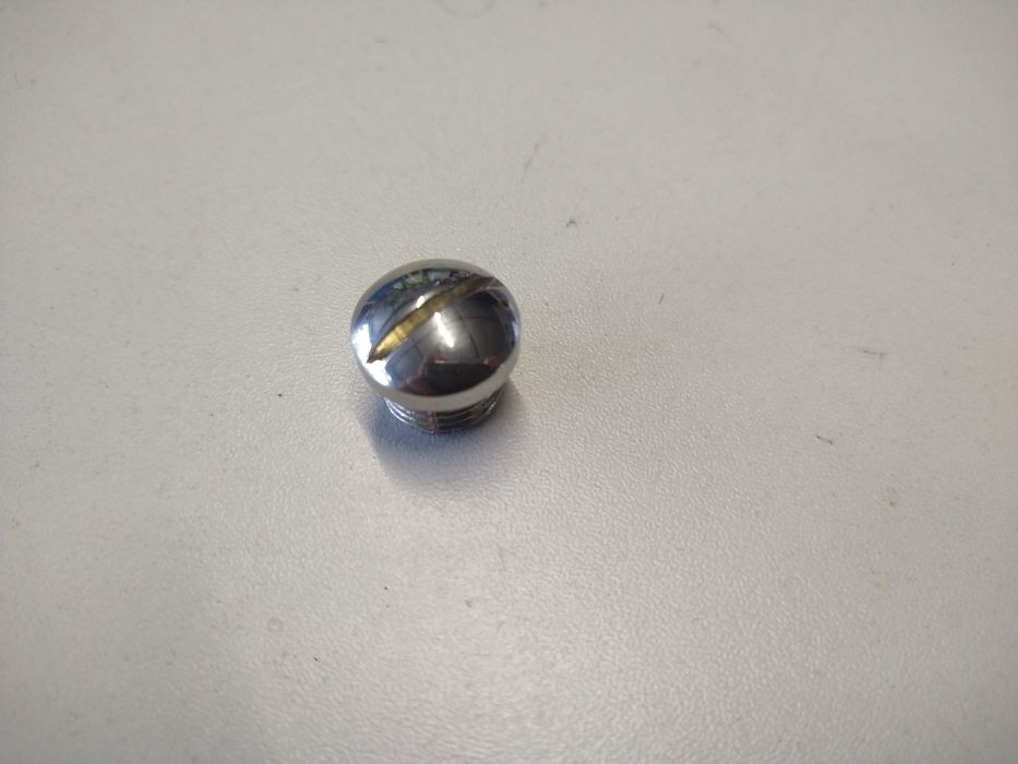 Komar żak Ryś śruba korek wlewu oleju nowy chrom