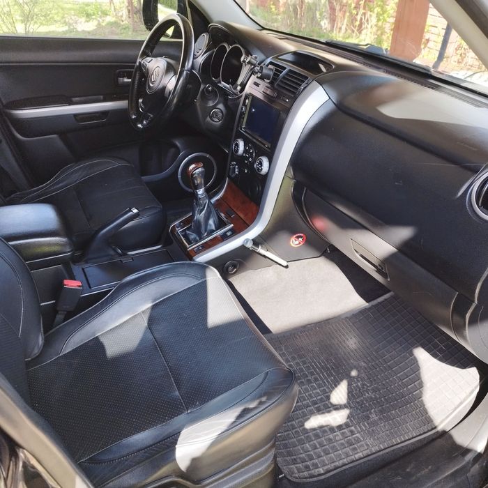 Suzuki Grand Vitara 2.0 LPG