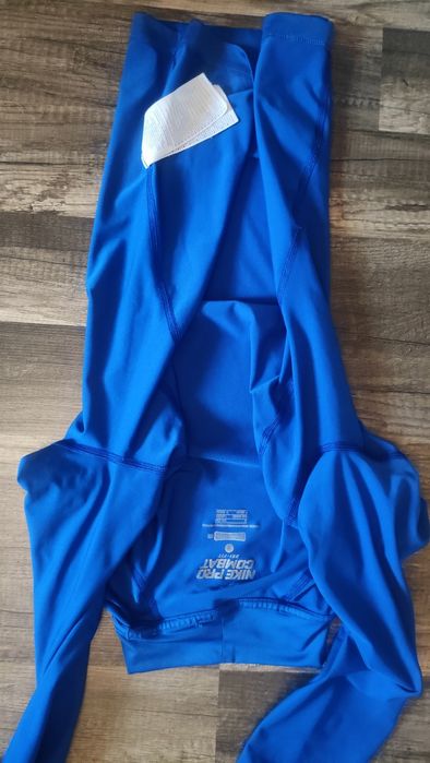 longsleeve Nike Pro Combat dri -fit compression jak nowa