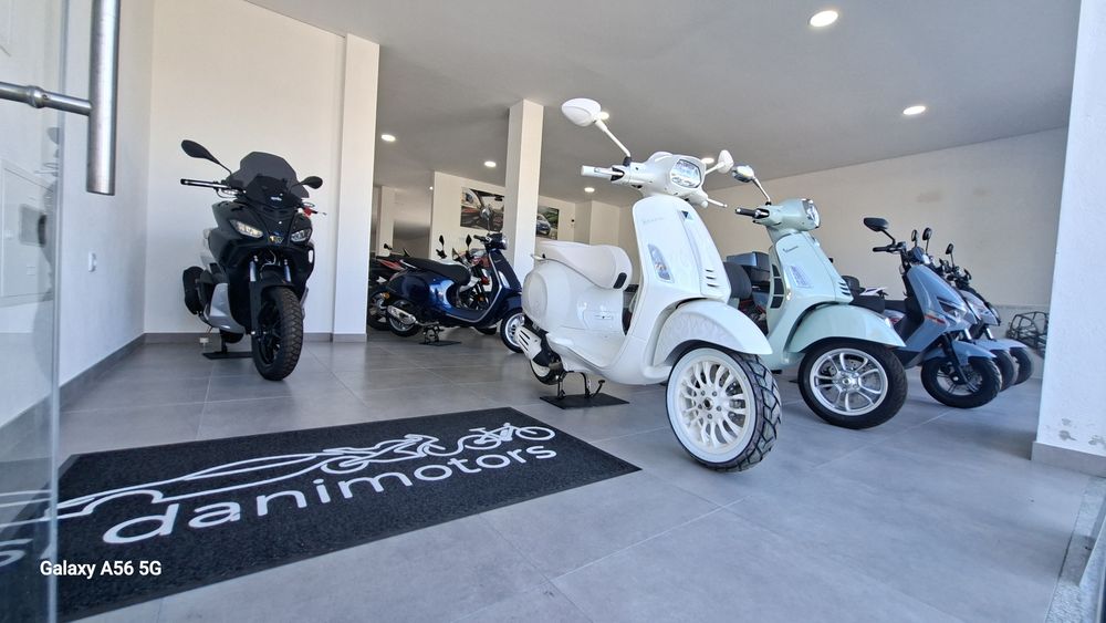 Vespa Sprint Justin Bieber 50 cc