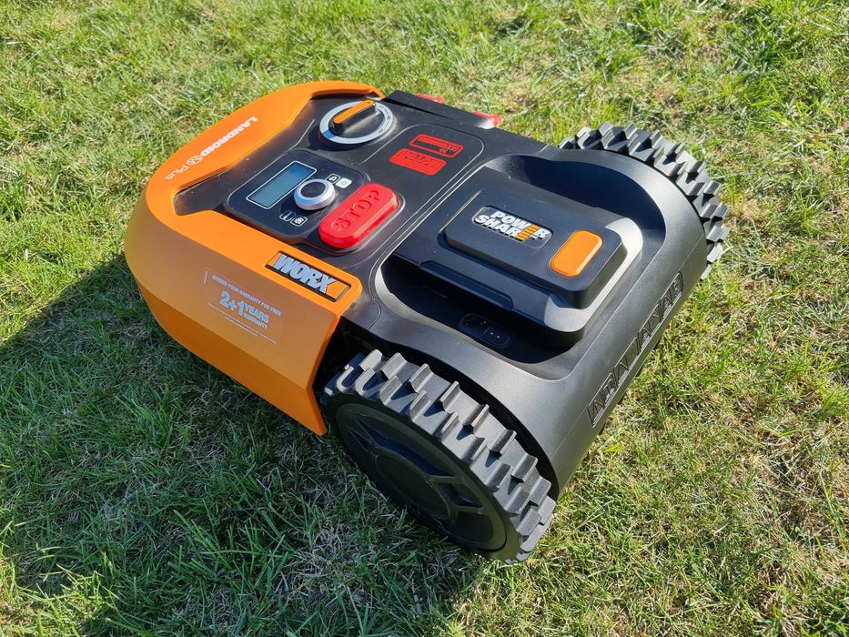 Robot Landroid M Plus WR167E komplet + garaż