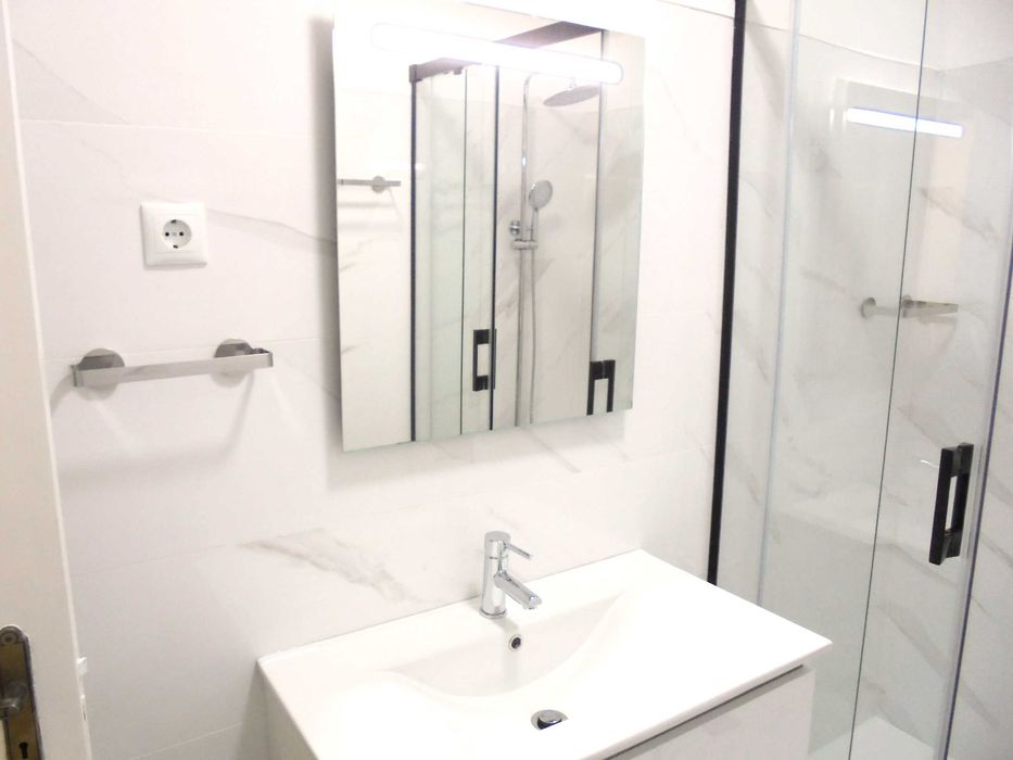 Quinta da Maia, excelente T 2 remodelado, junto Solum, Alma Shopping, disponível de imediato