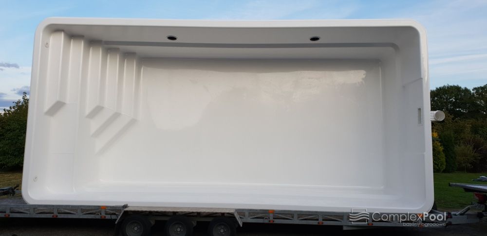 Basen ogrodowy gotowy poliestrowy wkopywany 7,5 x 3,7 x 1,55