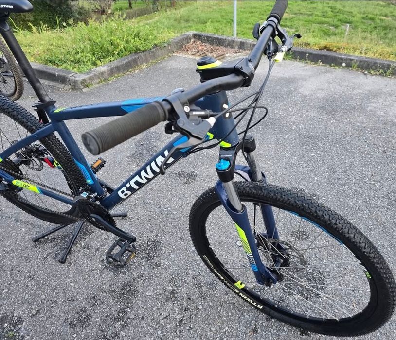 Bicicleta B'Twin RockRider 520