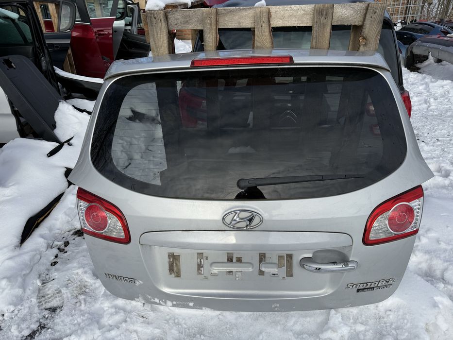 Ляда кришка багажника Hyundai Santa Fe 2012 р оригінал