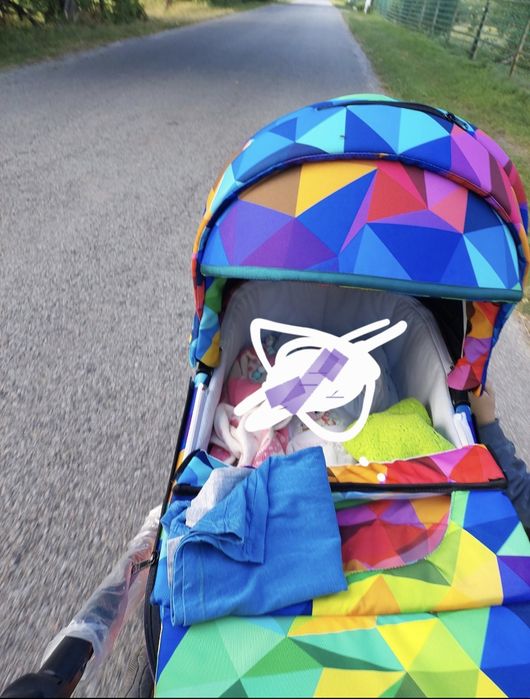 Продам коляску 2 в 1 Adamex Porto Light Lux Y-123  калейдоскоп б/у