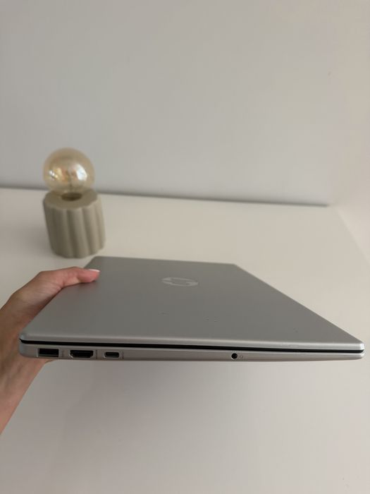HP Laptop 15,6" Intel Core i3