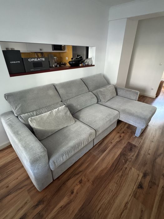 Sofá Ikea ESKILSTUNA 3 lugares c/chaise longue